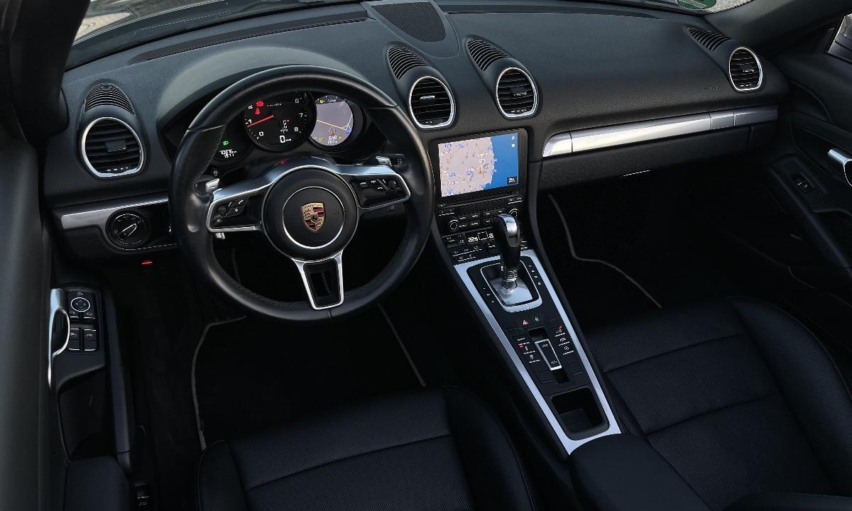 PORSCHE 718 Boxster