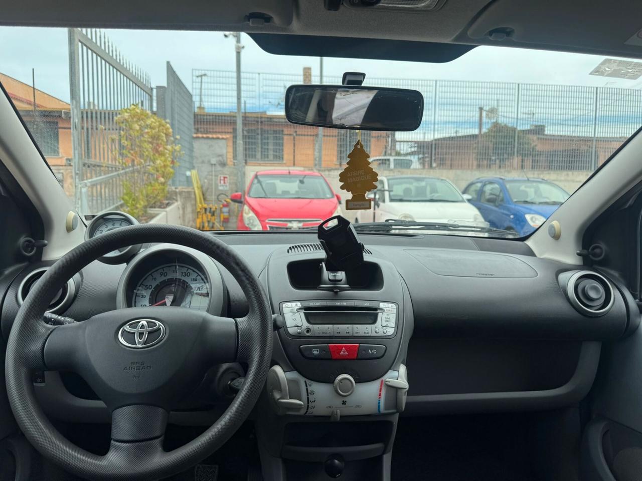 Toyota Aygo 1.0 benzina
