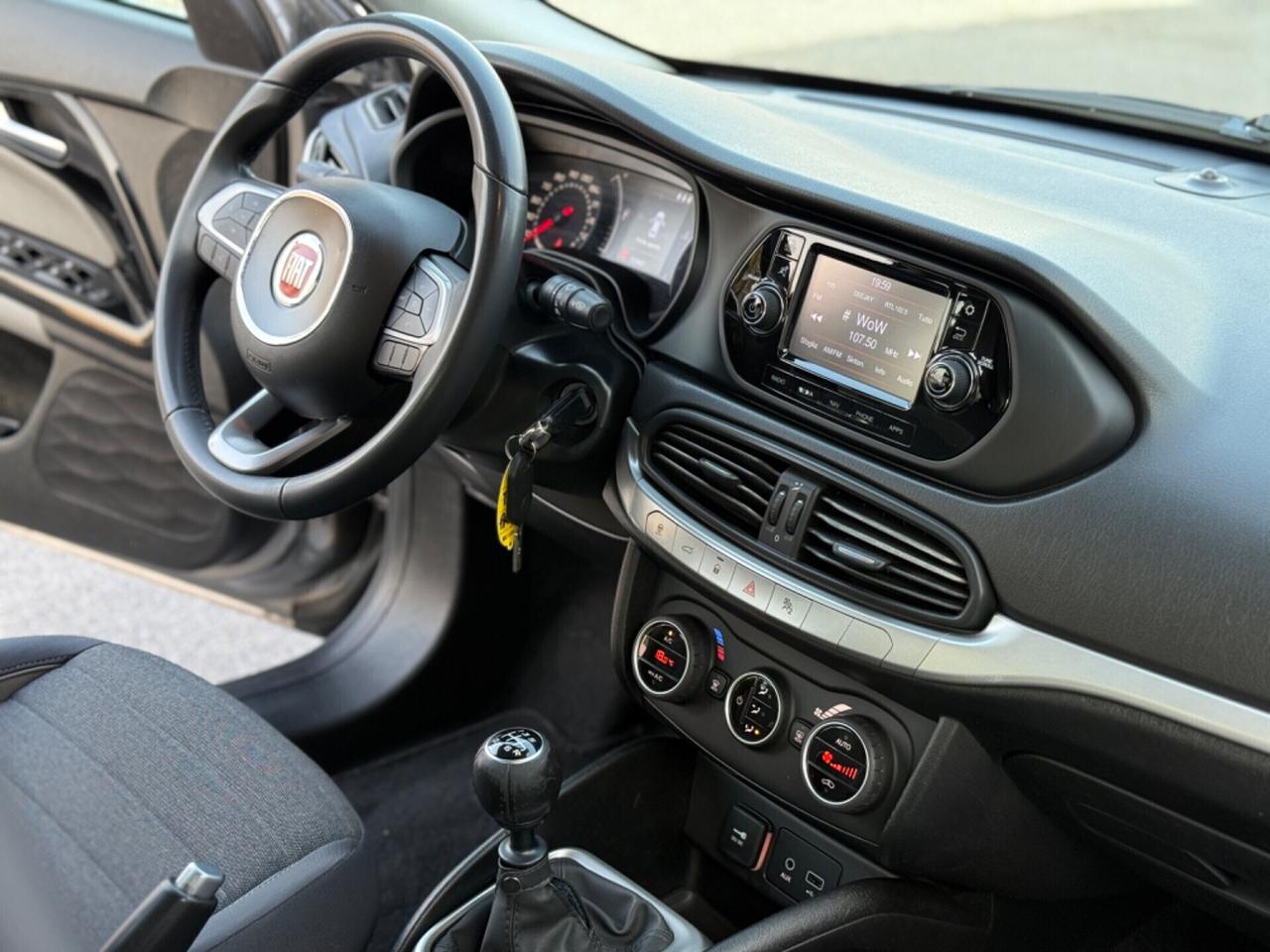 FiatTipo 4p 1.4 Lounge 95cv
