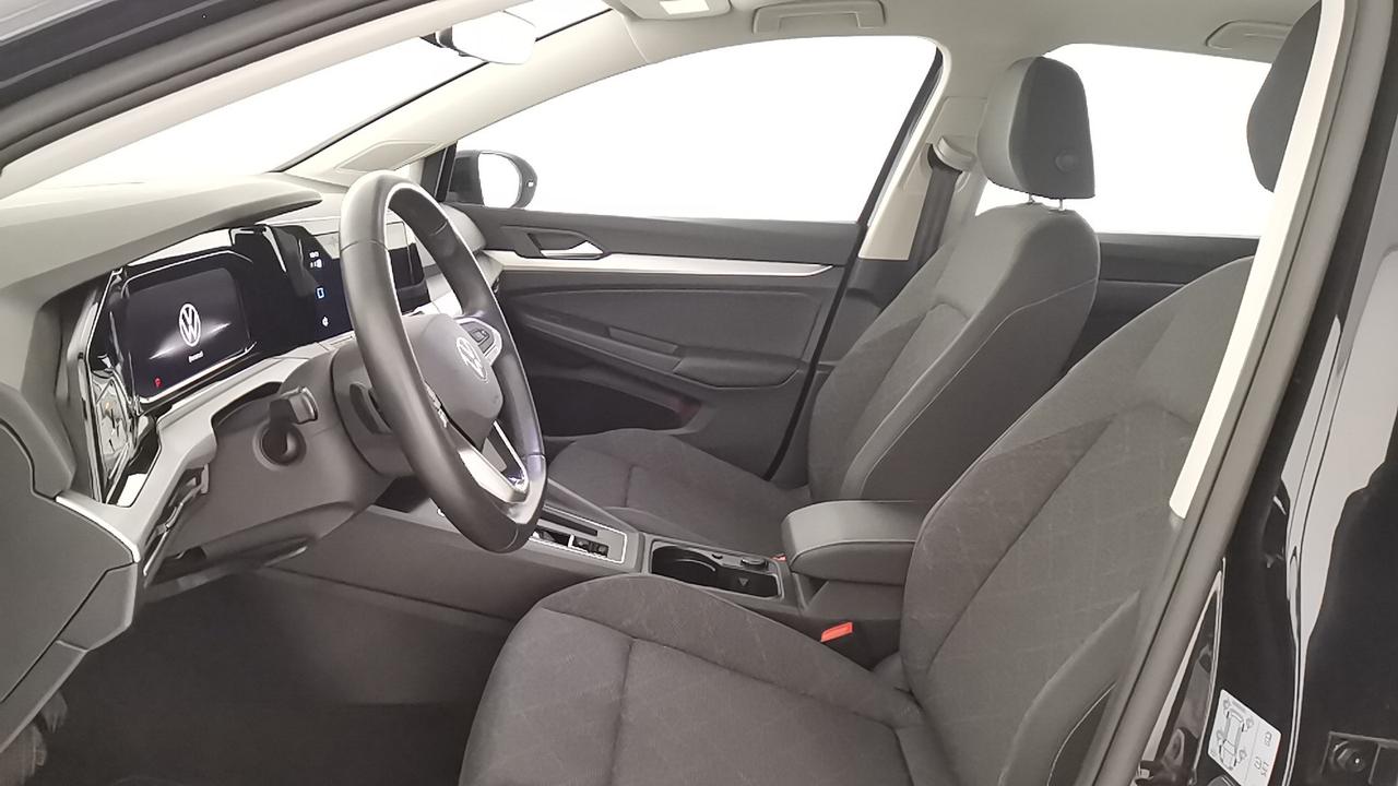 VOLKSWAGEN Golf VIII 2020 - Golf 2.0 tdi Life 115cv dsg