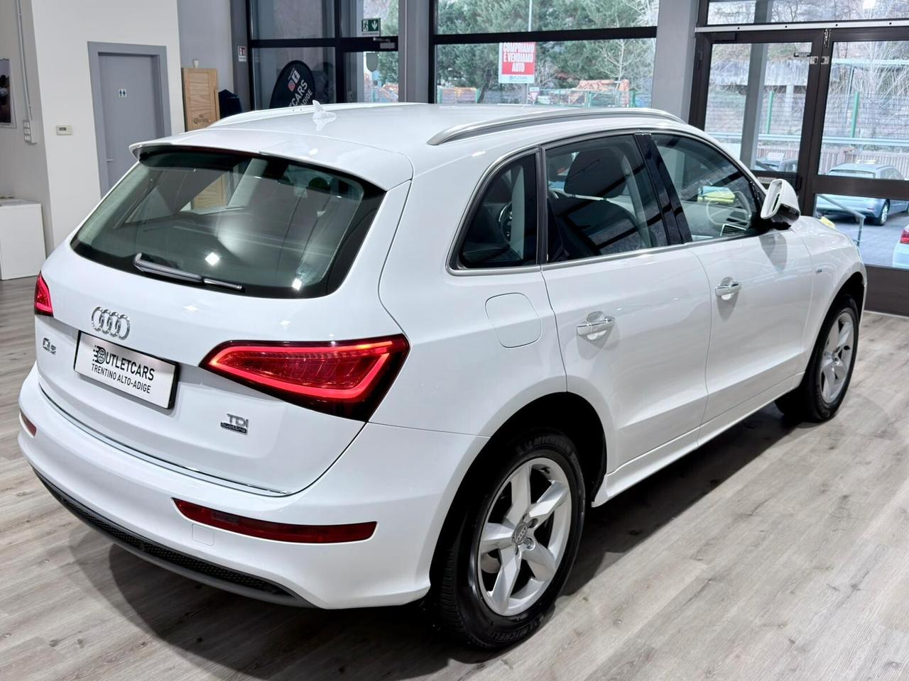 AUDI Q5 2.0TDI 190CV QUATTRO S-TRONIC S-LINE GANCIO