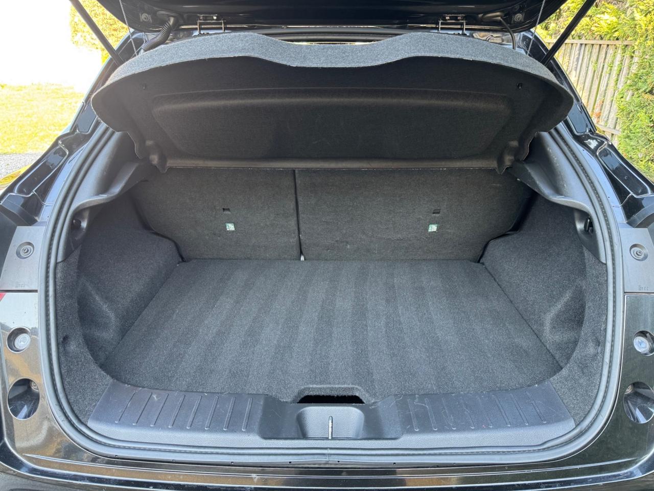 Nissan Juke 1.0 DIG-T 114 CV DCT Tekna