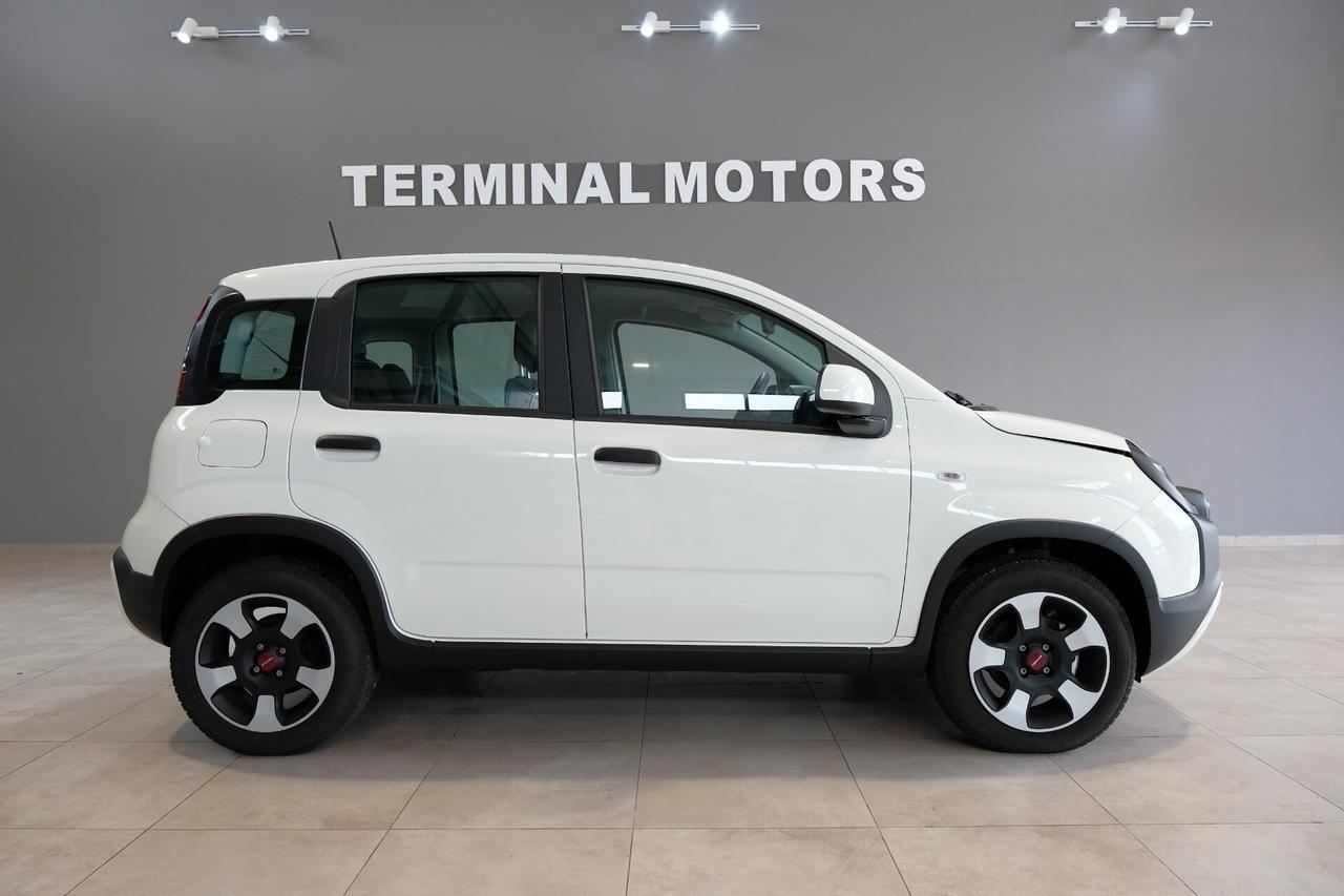 Fiat Panda 1.0 FireFly S&S Hybrid City Cross