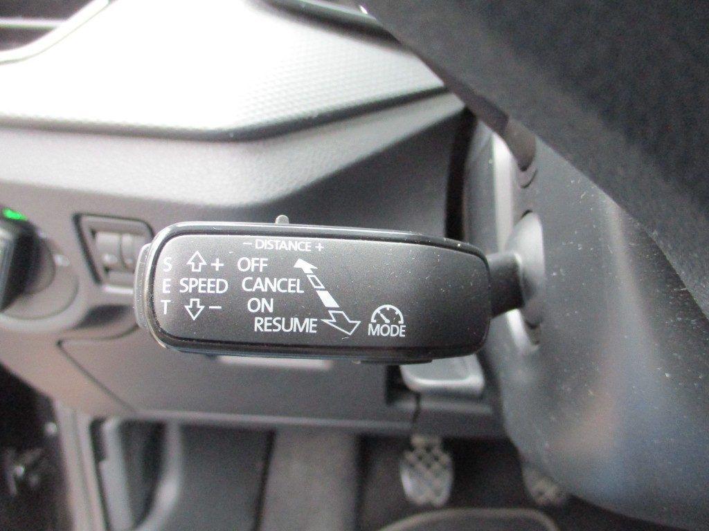 Skoda Kamiq 1.0 TSI Ambition ACC/CarPlay/OK NEOPAT.