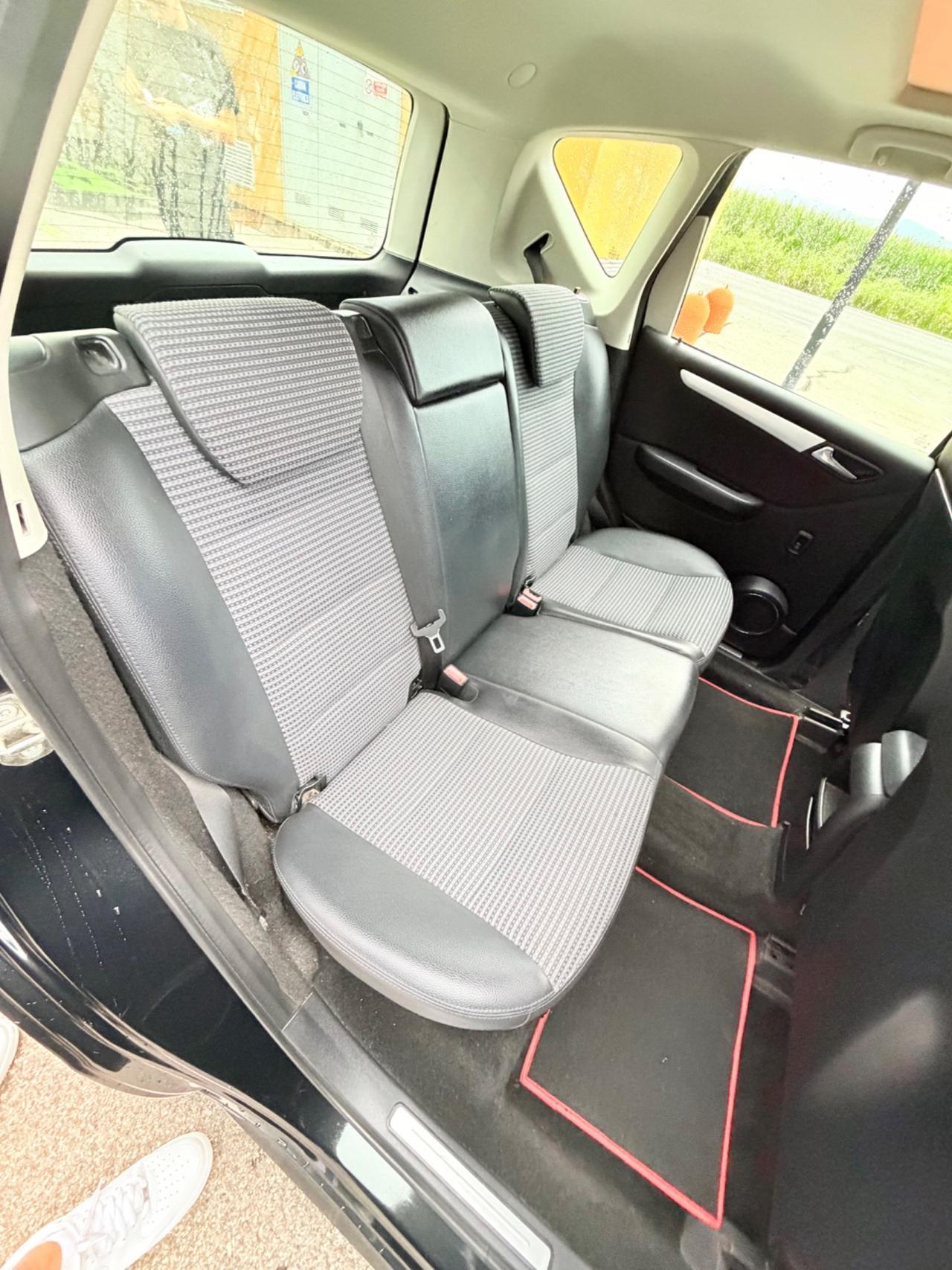 Mercedes-benz A 150 BlueEFFICIENCY Coupé Avantgarde