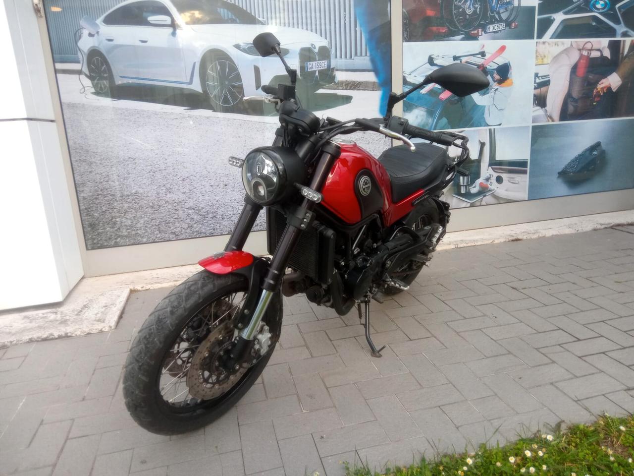 Benelli Leoncino 500 Trail