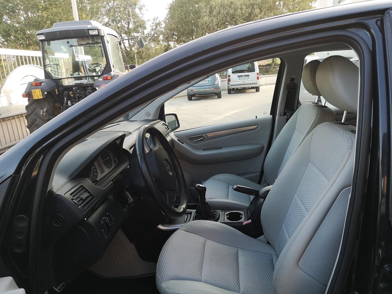 Mercedes-benz B 200 CDI Executive