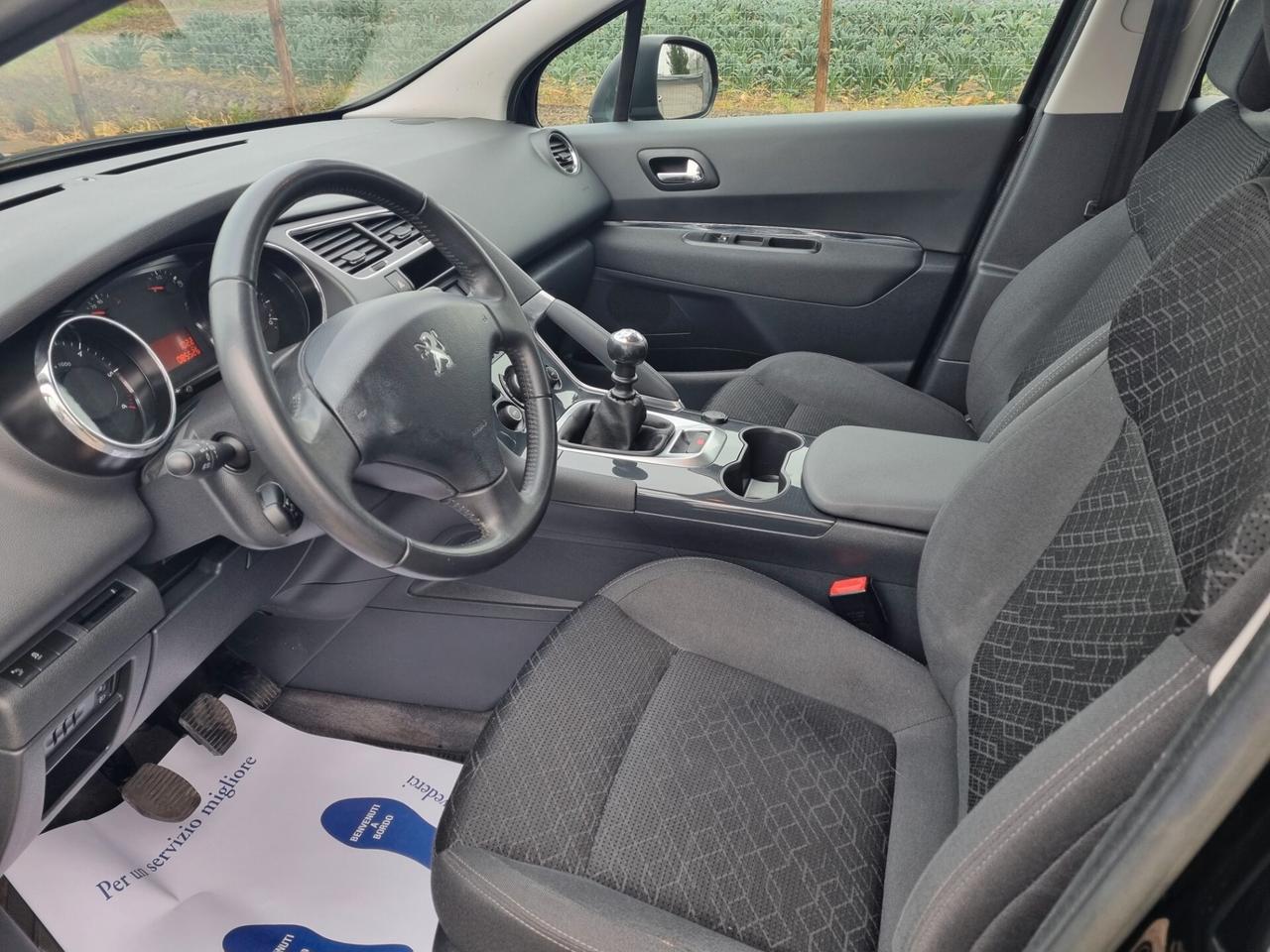Peugeot 3008 1.6 HDi 115CV Business