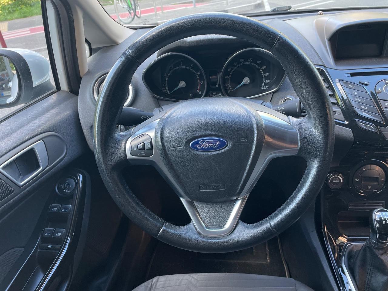 Ford Fiesta 1.4 5p. Bz.- GPL Titanium/1PROP/GARANZIA