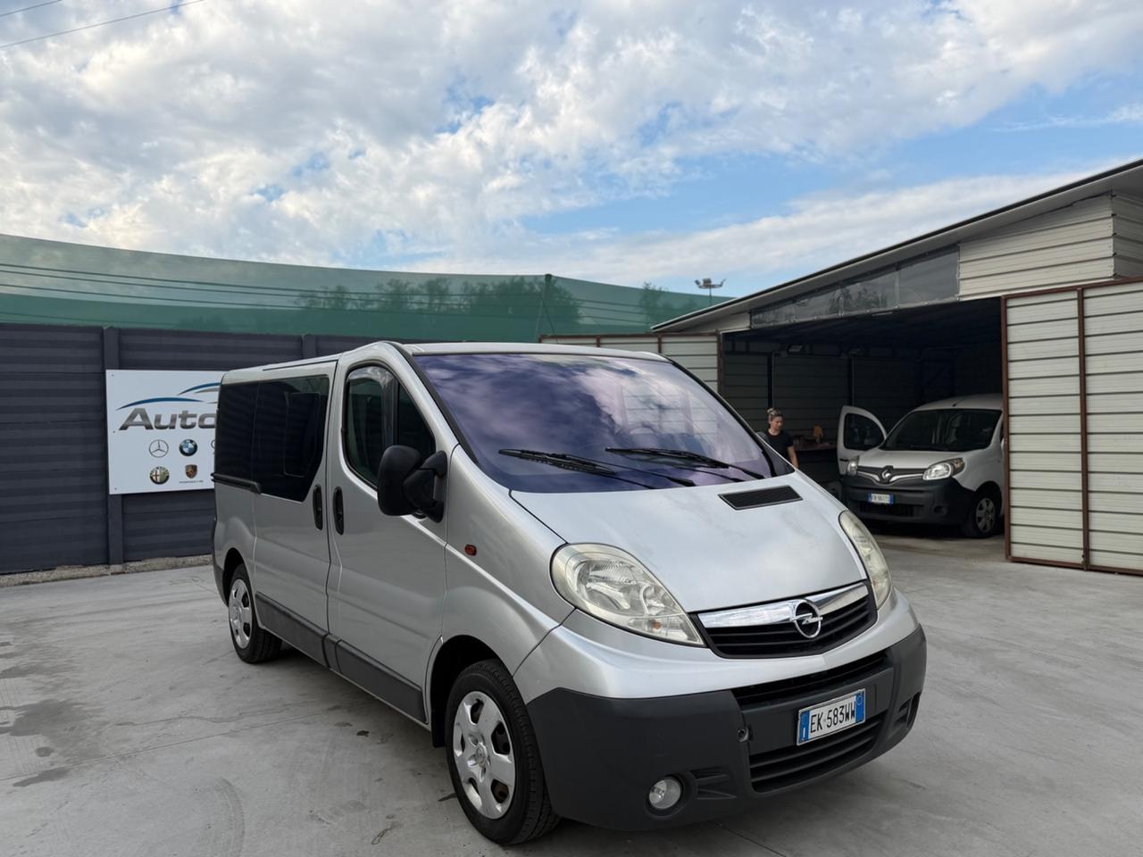 Opel Vivaro 27 2.0 CDTI PC-TN Combi 9 posti Fap