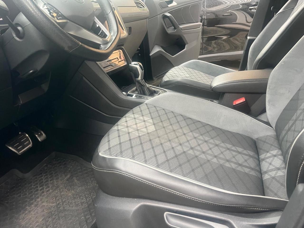 VW TIGUAN 2.0 TDI 150cv SCR DSG R-Line