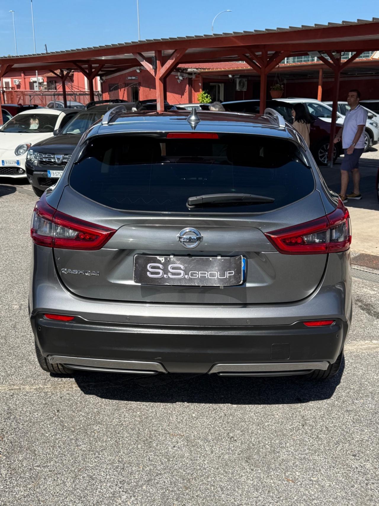 Qashqai 1..5 dCi 115 CV Tekna+-unipro-rate-garanzia