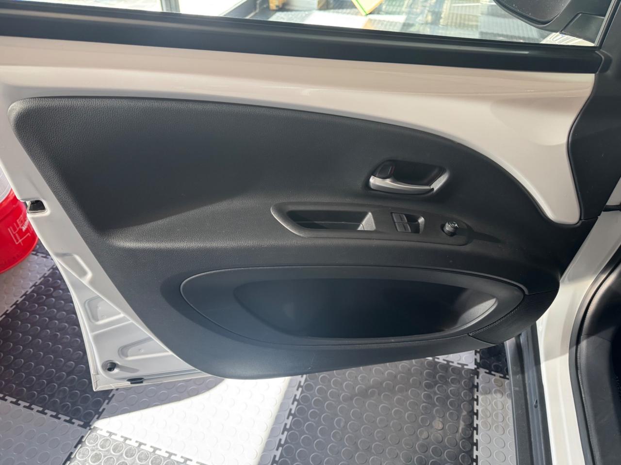 Toyota Aygo X 1.0 VVT-i 72 CV 5 porte Active