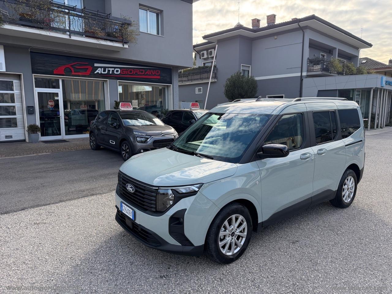 FORD Tourneo Courier 1.0 EcoBoost Pow. Tit. WINTER PACK