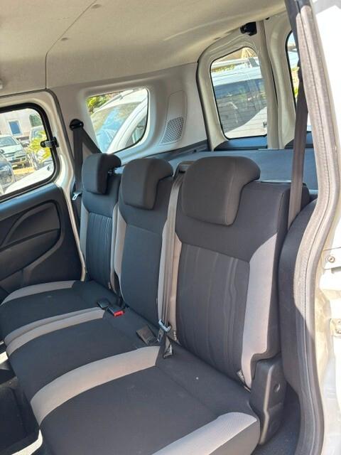 Fiat Doblò 1.6 MJT 5 Posti