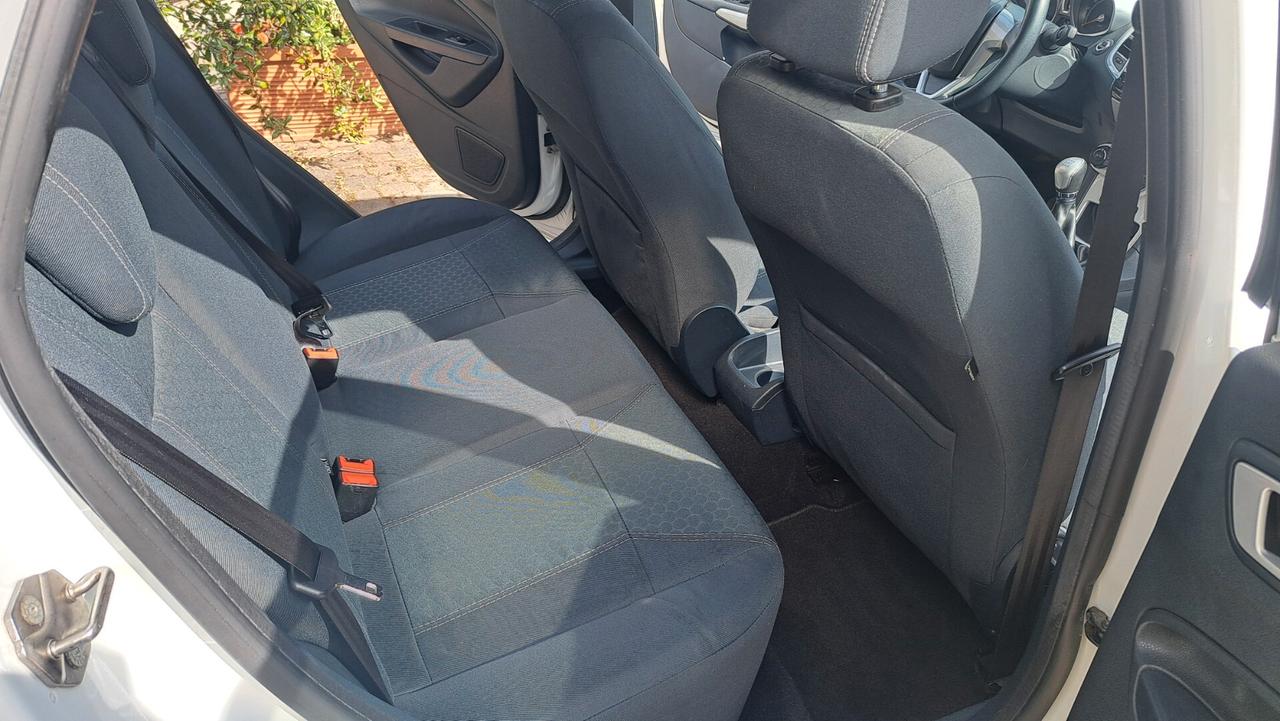 Ford Fiesta 1.4 TDCi 70CV 5p. Titanium OK NEO PATENTATI