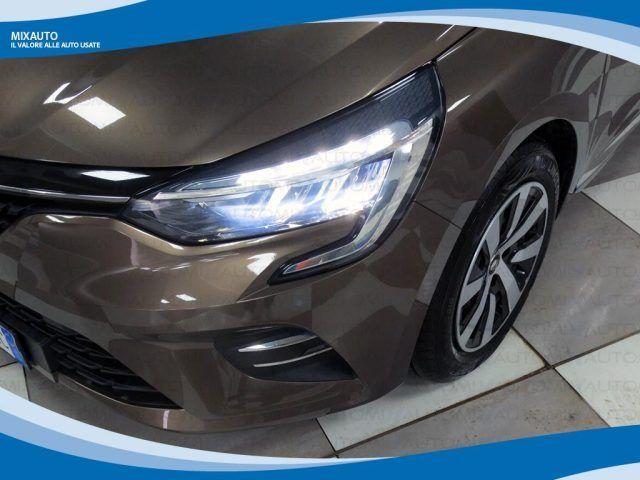 RENAULT Clio 1.6 eTech Hybrid 140cv Zen AUT EU6