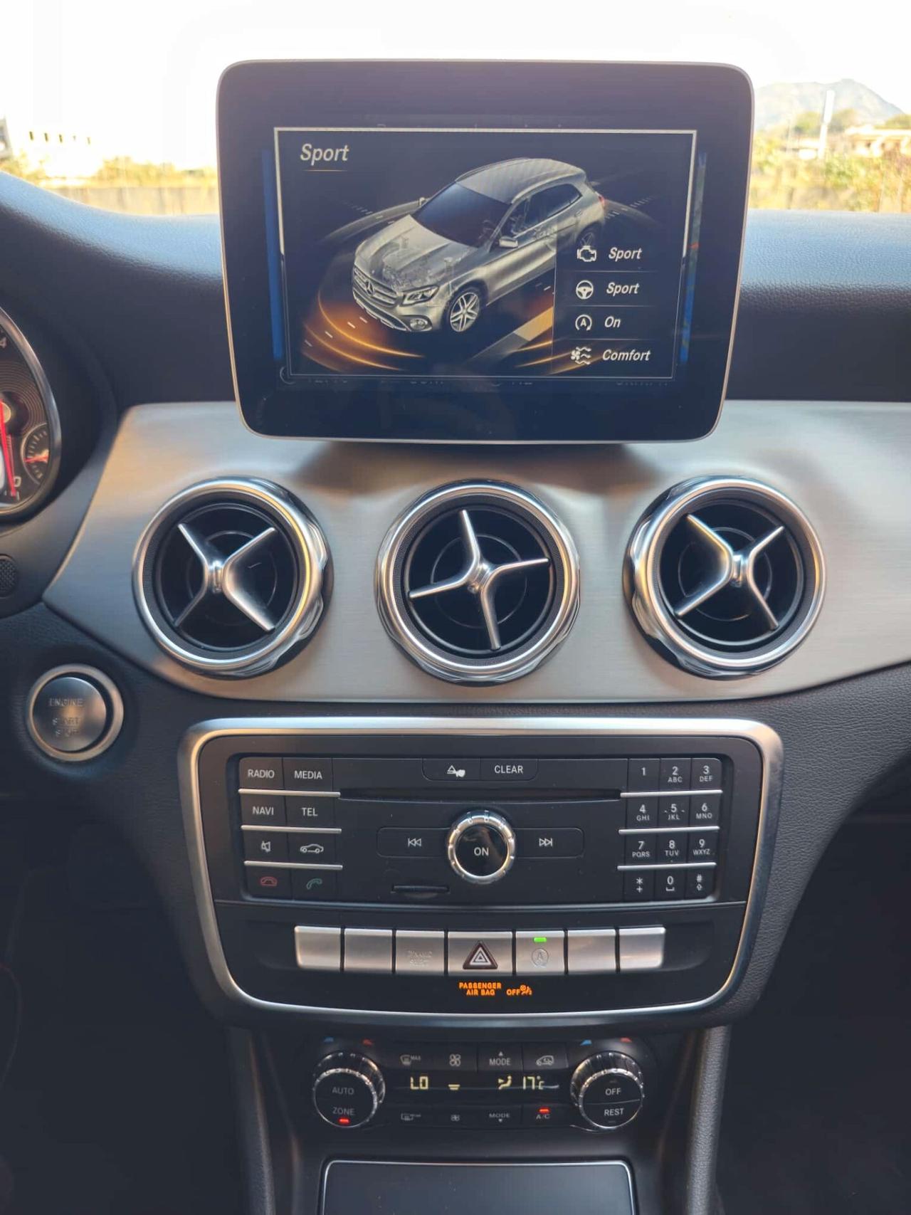 Mercedes-benz GLA 200 d Automatic 4Matic Premium