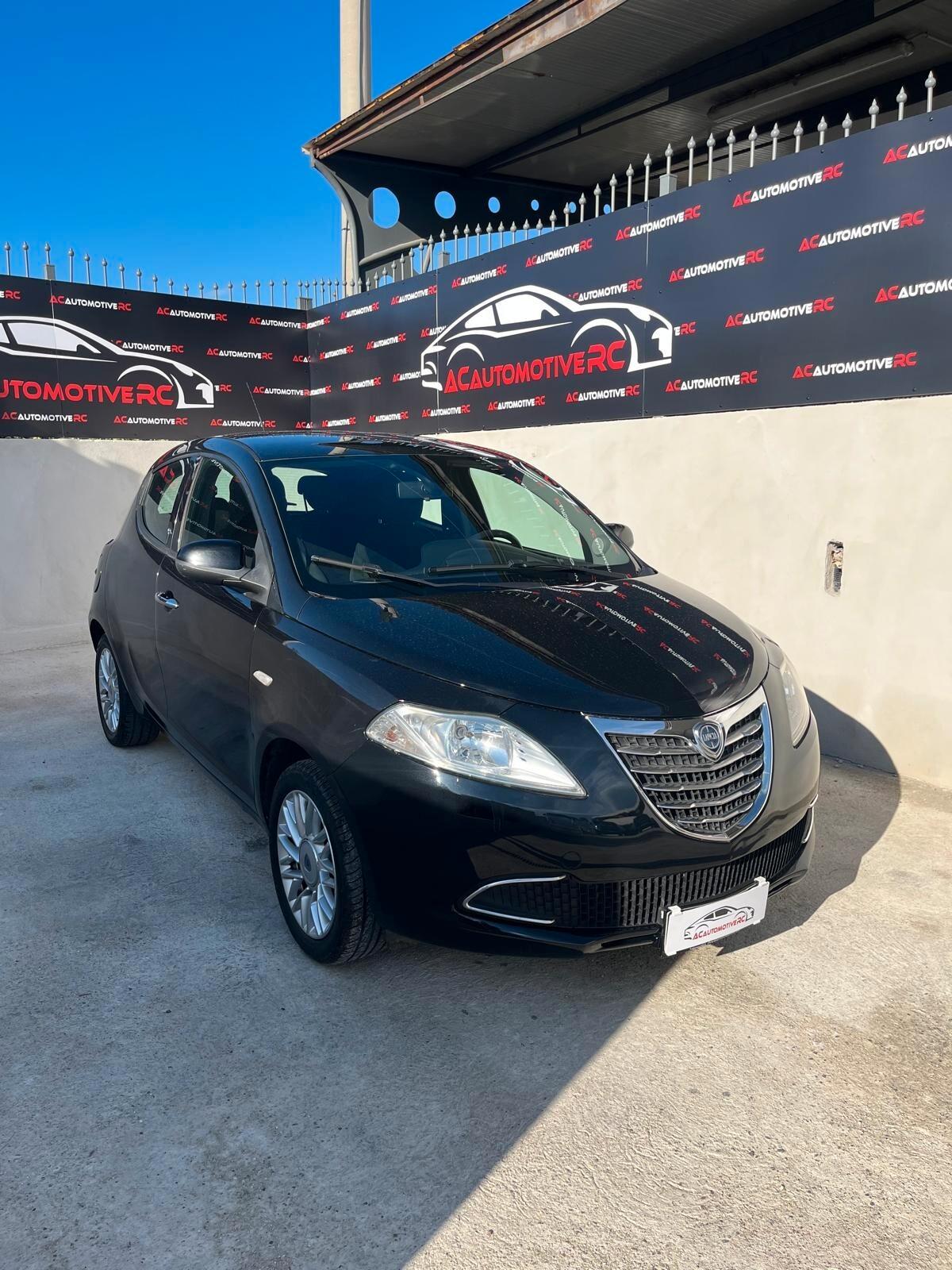 Lancia Ypsilon 1.3 MJT 16V 95 CV 5 porte S&S Gold