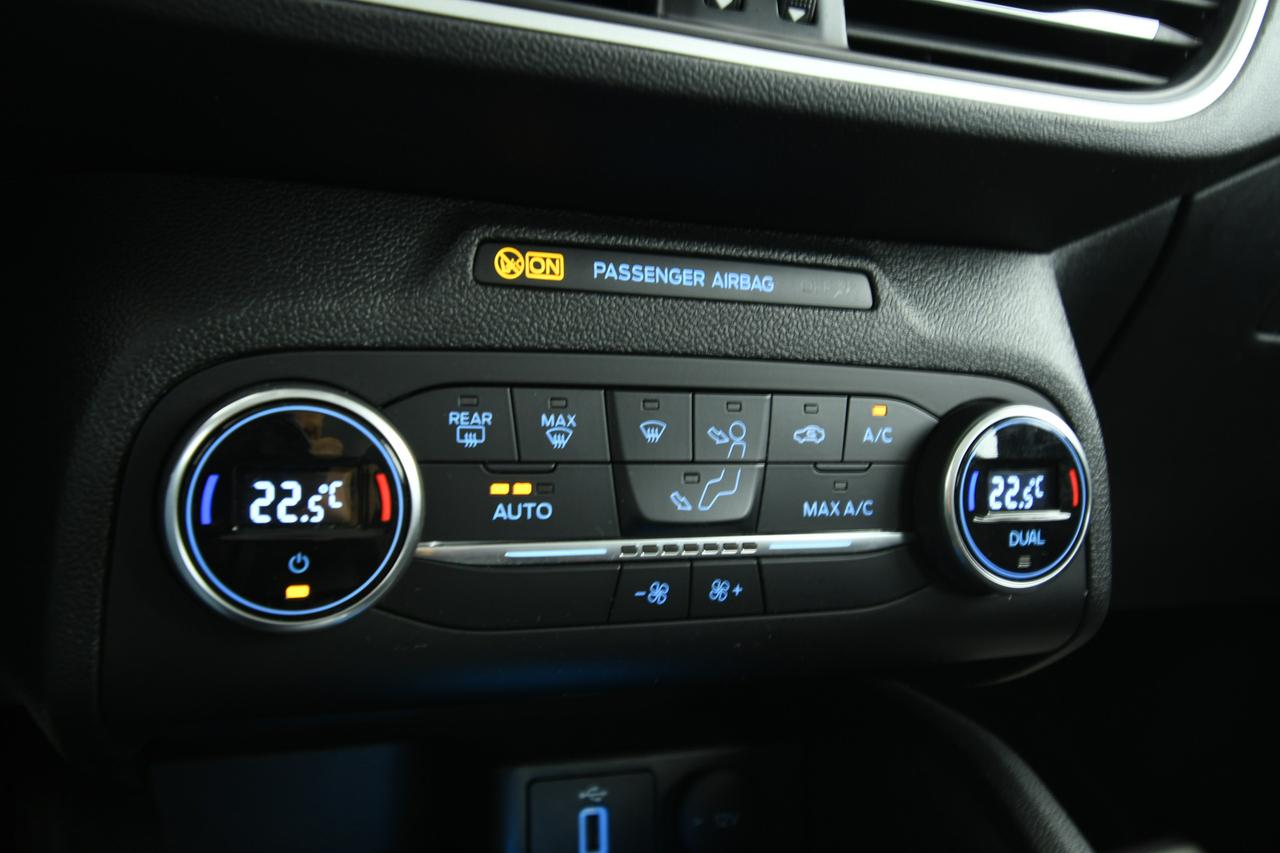 FORD Focus SW 1.5 ecoblue Business Co-pilot s&s 120cv auto NEOPATENTATI+CAMERA