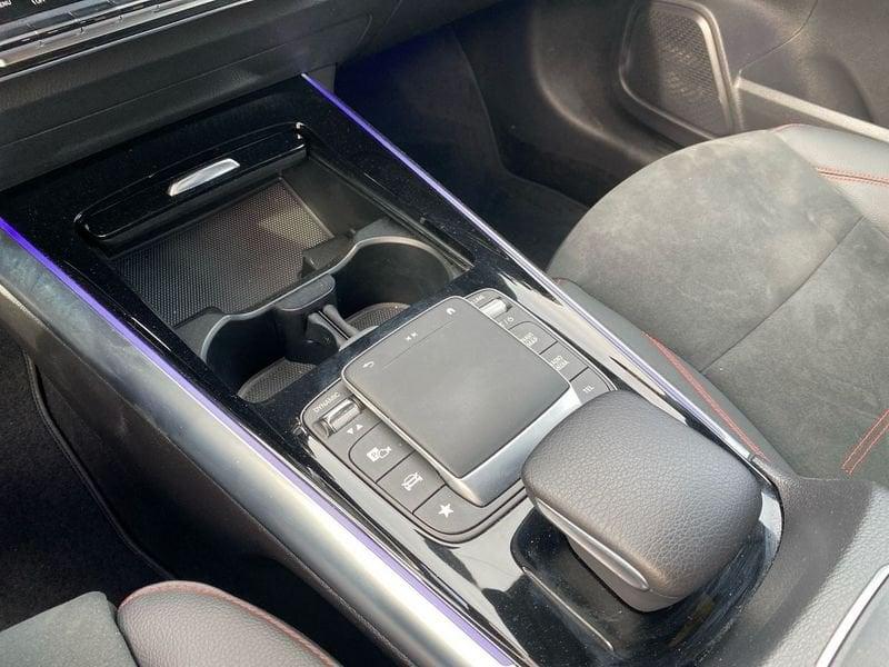 Mercedes-Benz GLA 250 e phev (eq-power) Premium auto