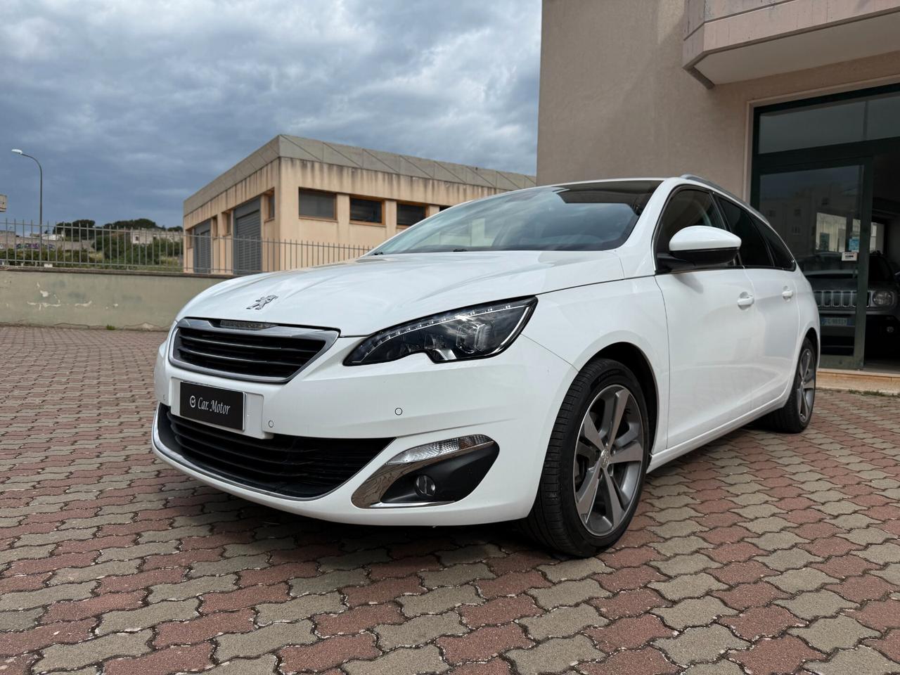 Peugeot 308 BlueHDi 120 S&S SW Allure Pelle Navi FullLed
