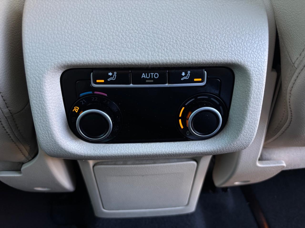 Volkswagen Sharan 2.0 TDI Highline. 7posti. Garanzia