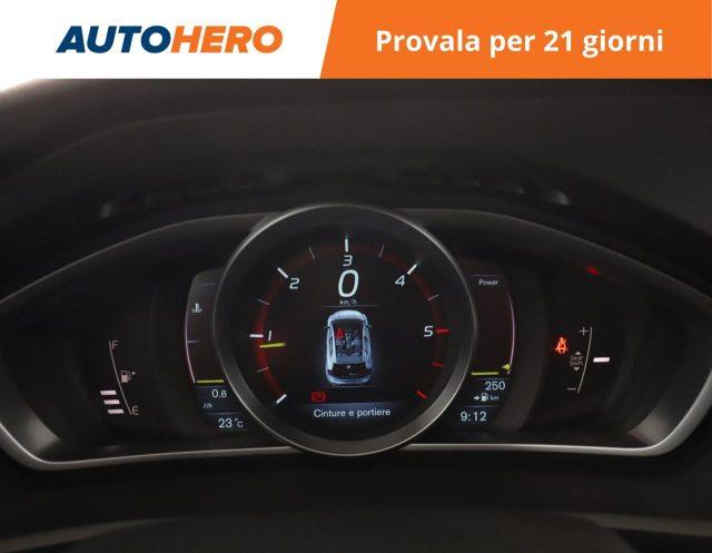 VOLVO V40 D2 1.6 Momentum