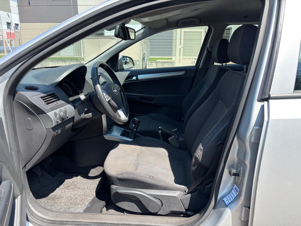 Opel Astra 1.6 16V GPL,UNICO PROPRIETARIO
