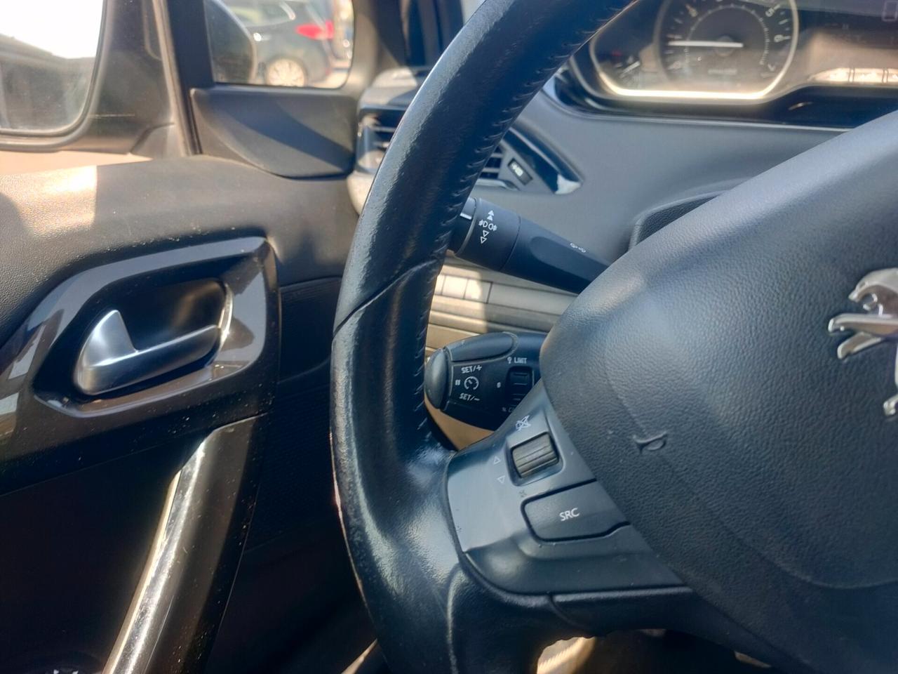 Peugeot 208 PureTech 82 5p. GPL Allure NEOPATENTATI