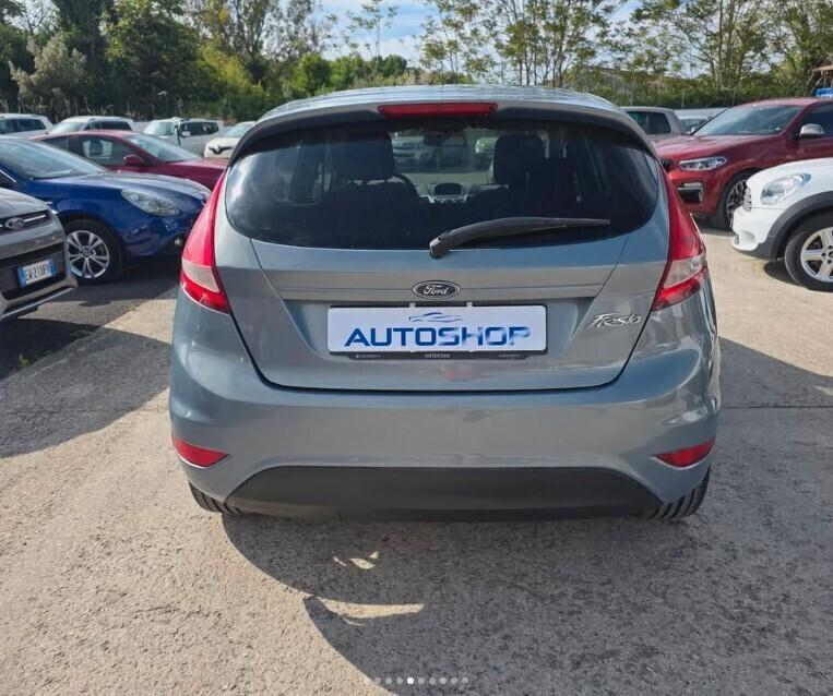 Ford Fiesta 1.4 5 porte Bz.- GPL Titanium