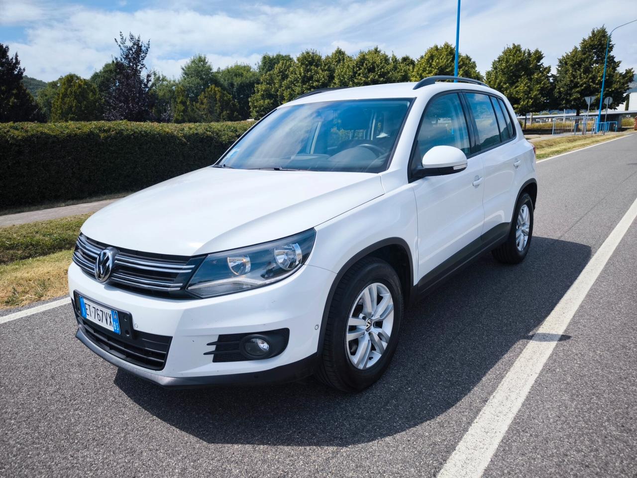 VOLKSWAGEN TIGUAN 1,4 TSI BENZINA 122 CV-OK NEOPATENTATI-GANCIO TRAINO
