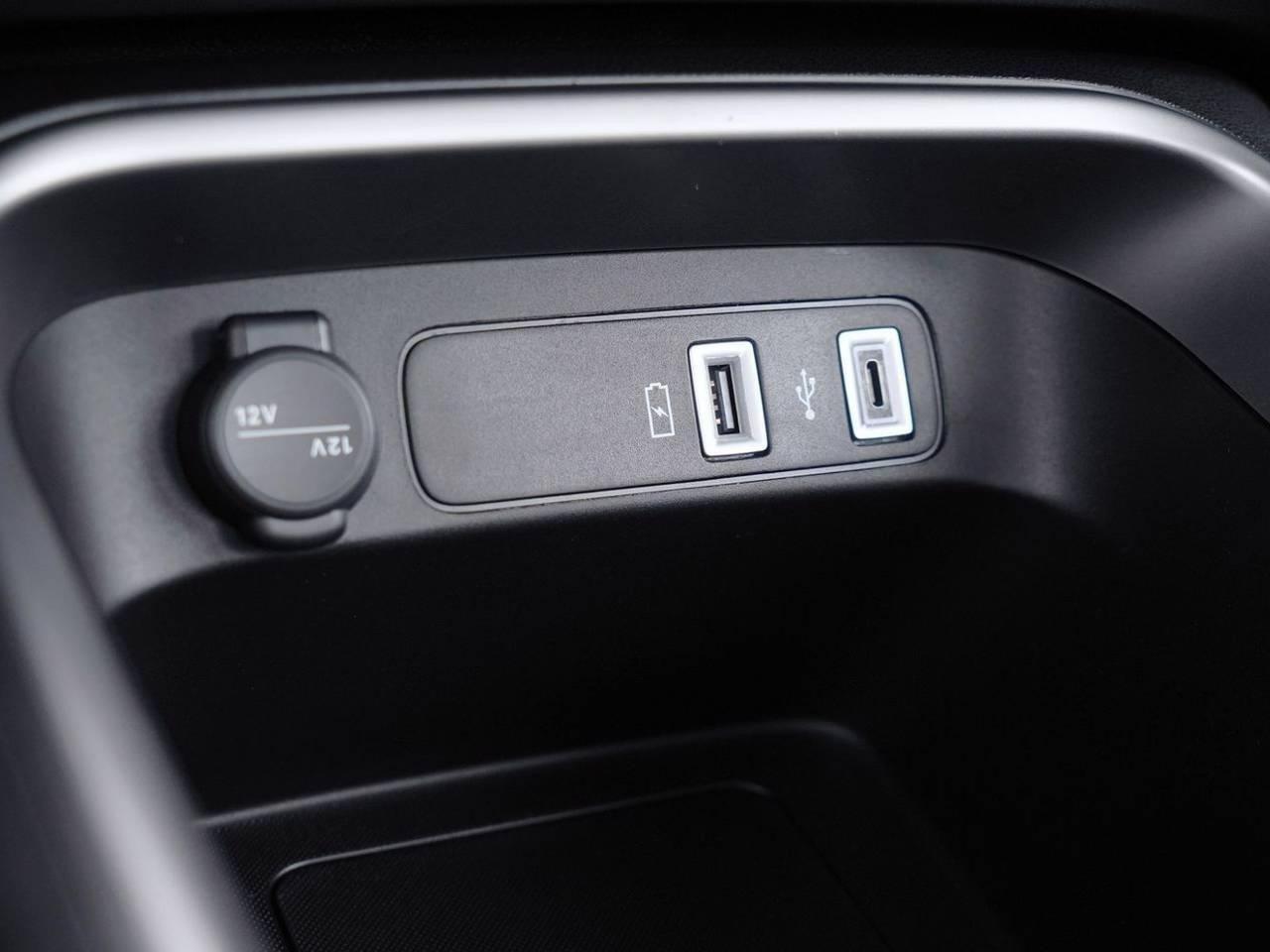 Jeep Avenger 1.2 Turbo 100 CV Altitude VARI ALLESTIMENTI E COLORI KM0