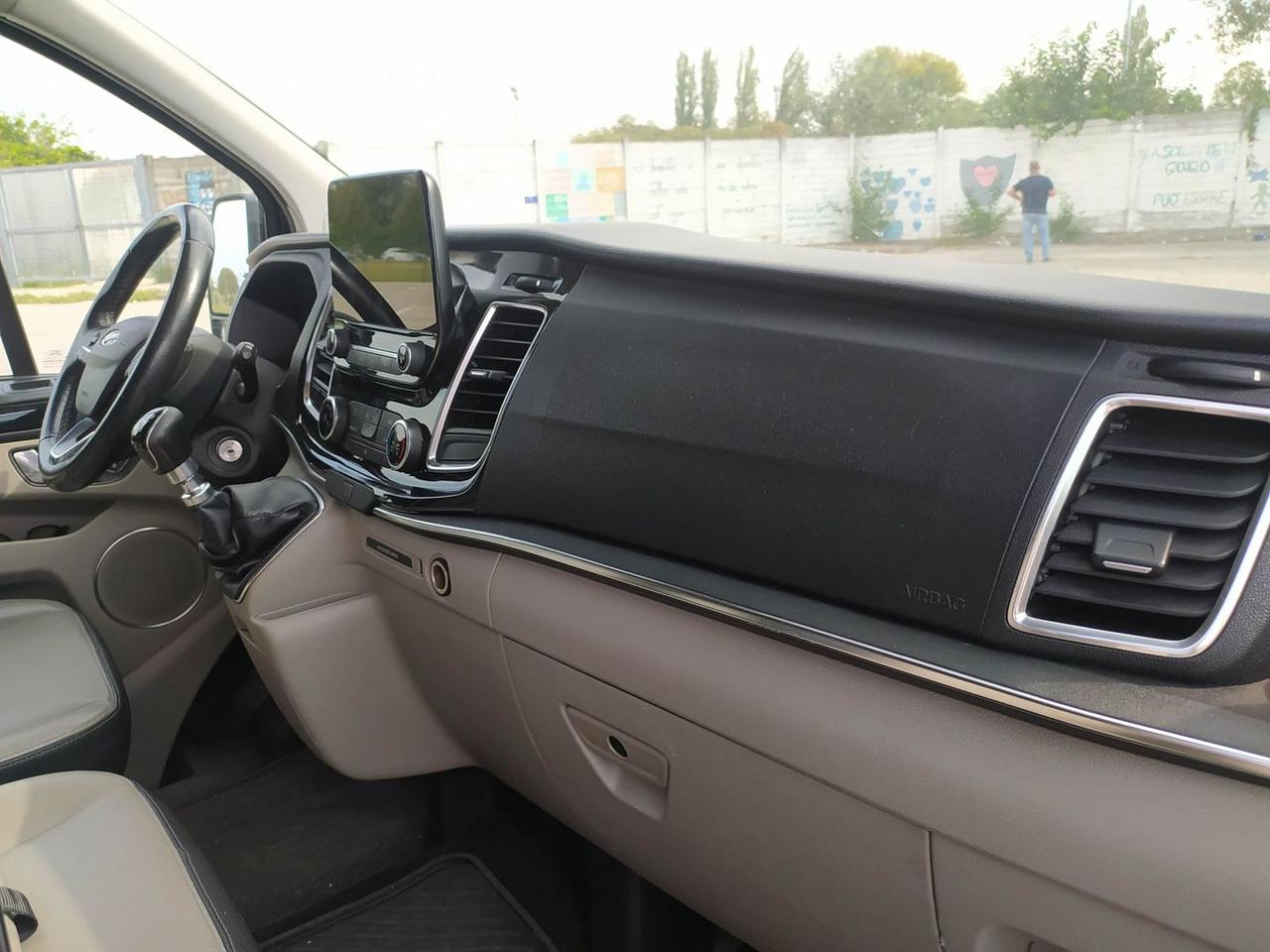 Ford Tourneo Custom titanium #50581