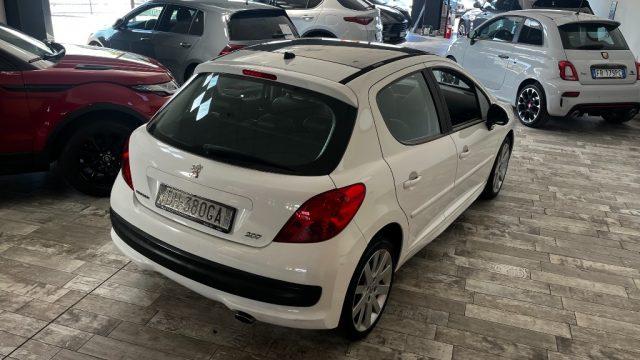 PEUGEOT 207 1.6 THP 150CV 5p. Féline
