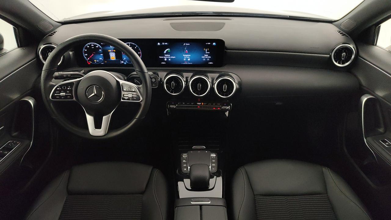 Mercedes-Benz A 180 d Sport auto
