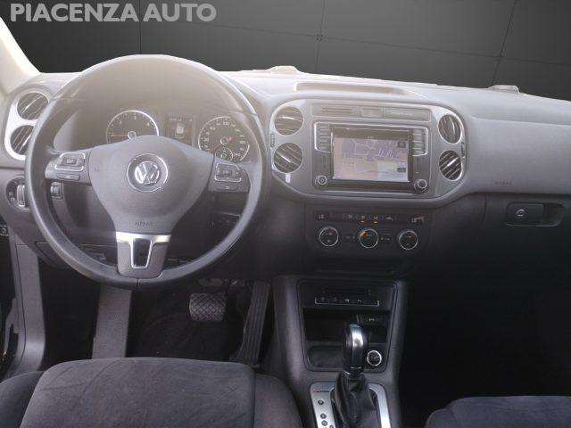 VOLKSWAGEN Tiguan 2.0 TDI. 4MOTION DSG Sport & Style .NAVI