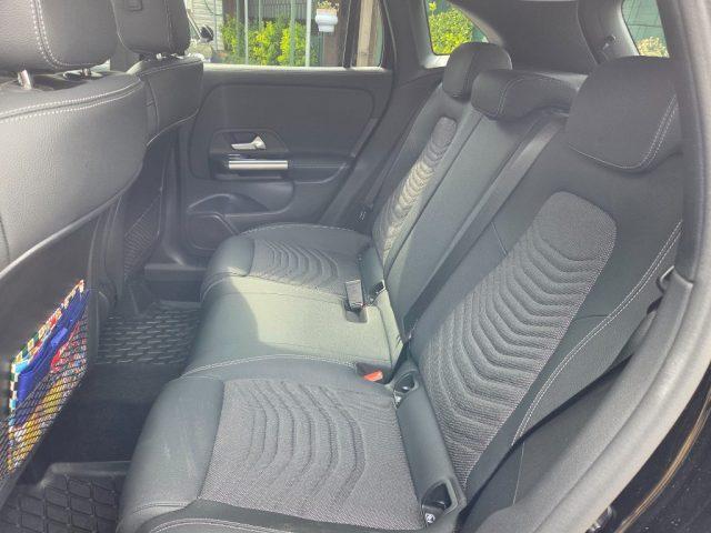 MERCEDES-BENZ GLA 180 Automatic Progressive Advanced Plus
