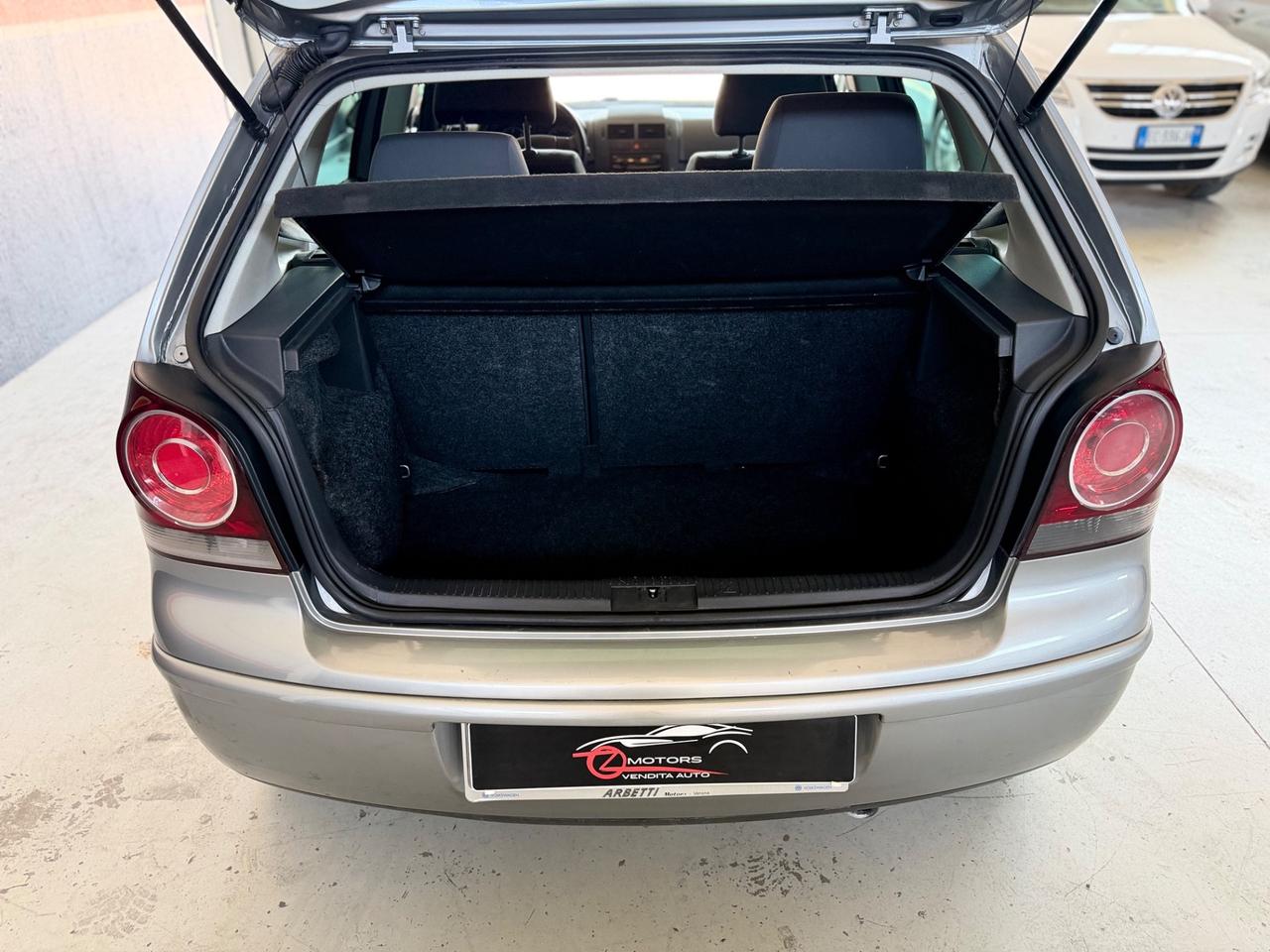 Volkswagen Polo 1.4/80CV TDI 5p. Sportline NEOPATENTATI