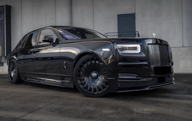ROLLS-ROYCE Phantom SWB - ONYX SERIES I W12 414 KW (563HP)