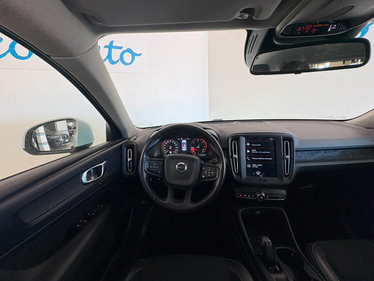 Volvo XC40 2.0 d3 Momentum geartronic