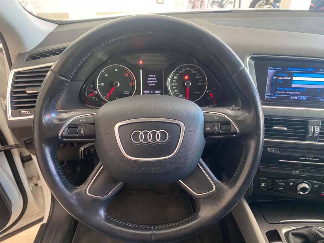 Audi Q5 2.0 TDI 150 CV Business