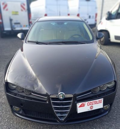 ALFA ROMEO 159 1.9 JTDm 16V Sportwagon Progression Q-Tronic