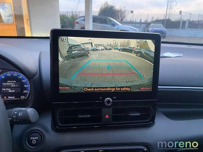 Toyota Yaris 1.5h 130 Lounge