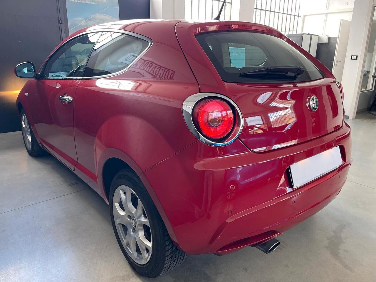 Alfa Romeo MiTo 1.3 JTDm-2 95 CV S&S Distinctive