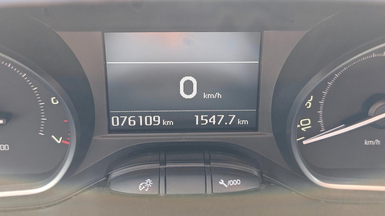 Peugeot 208 PureTech 82 5 porte Allure
