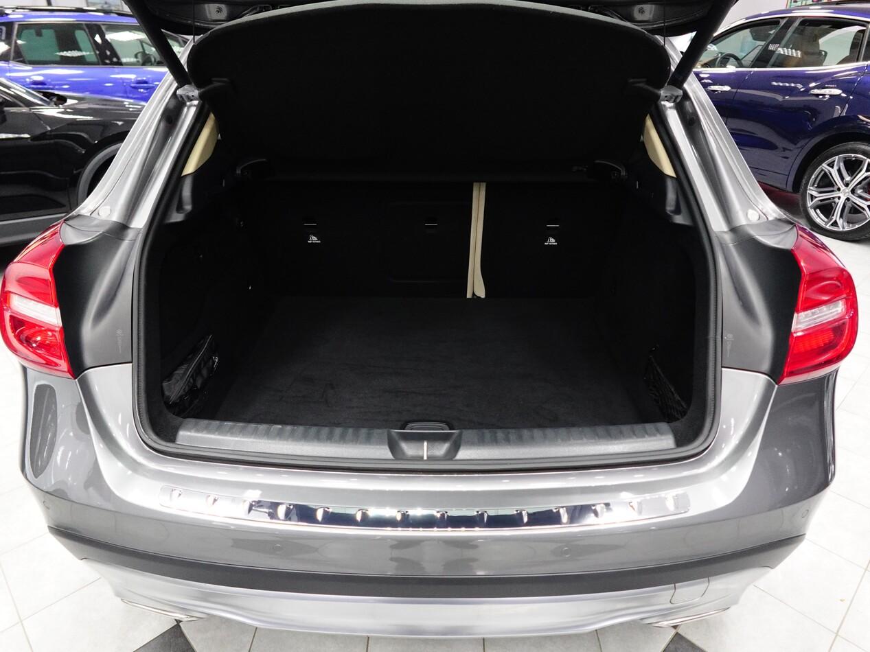 Mercedes Classe GLA 1.5 d 110 CV ACTIVITY ED. AUTOM.