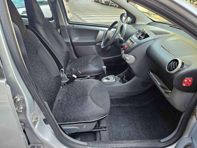 PEUGEOT 107 1.0 68CV 5p. Plaisir 2Tronic