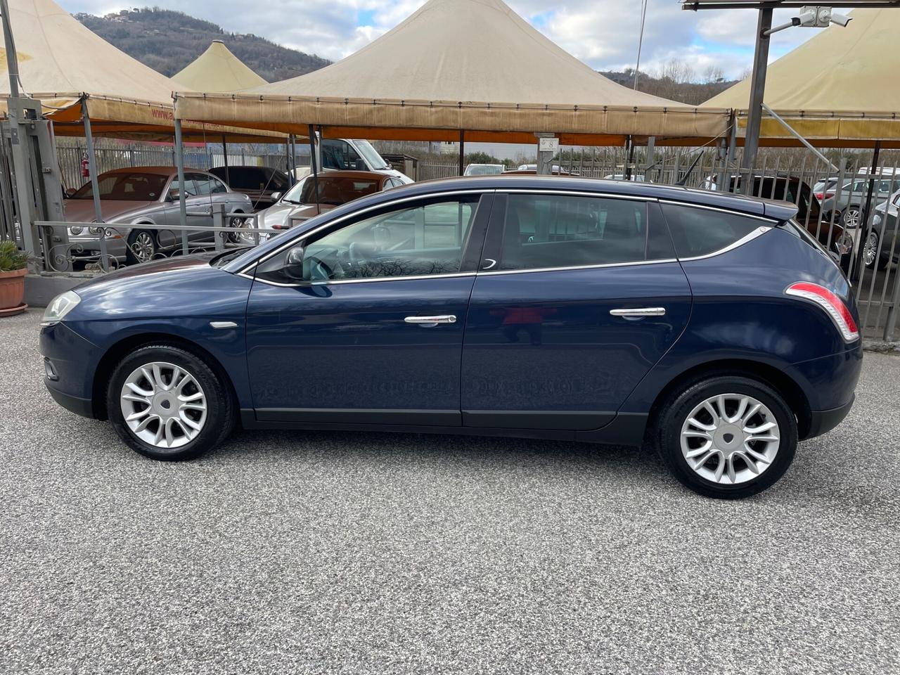 Lancia Delta 1.6 MJT DPF Silver