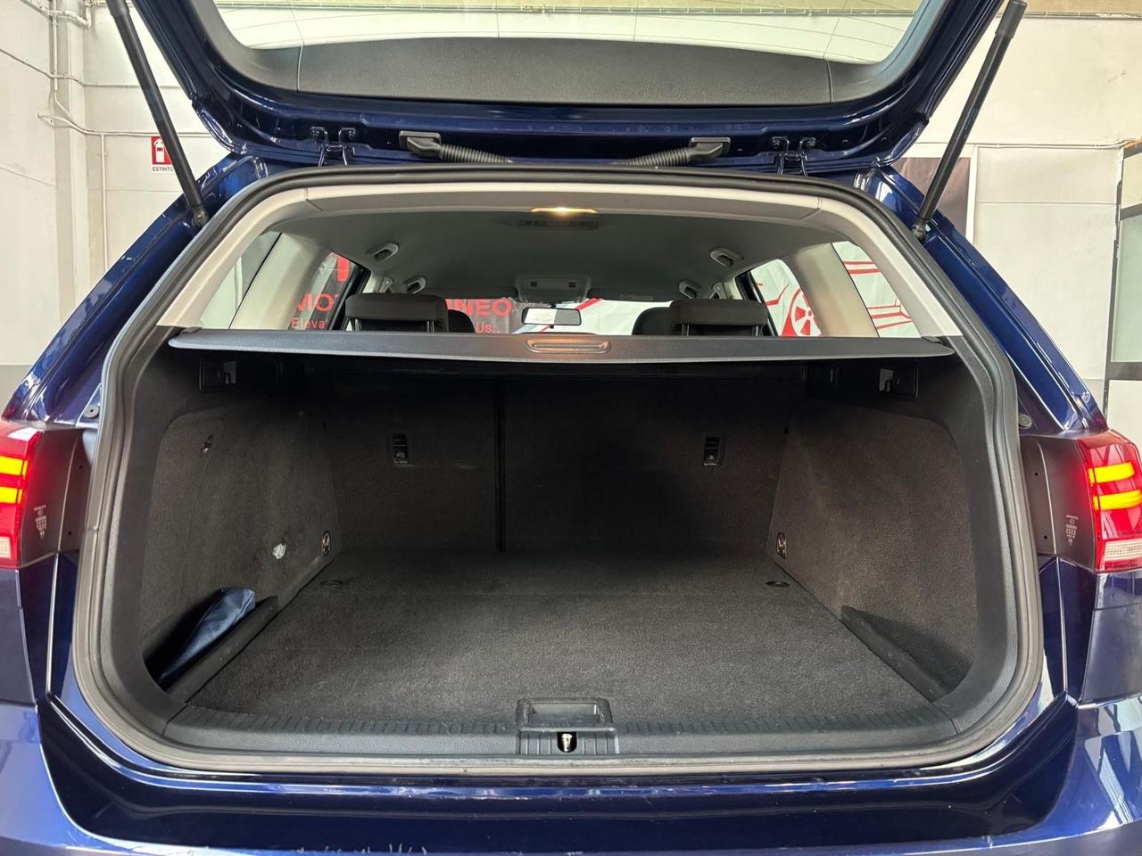 Volkswagen Golf Variant 1.6 TDI 115 CV 5p. Executive BlueMotion Technology